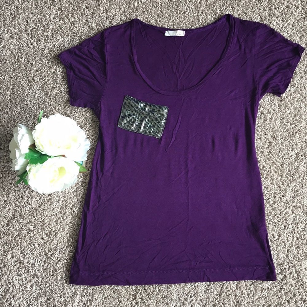 Plum scoop neck shirt with sequin pocket